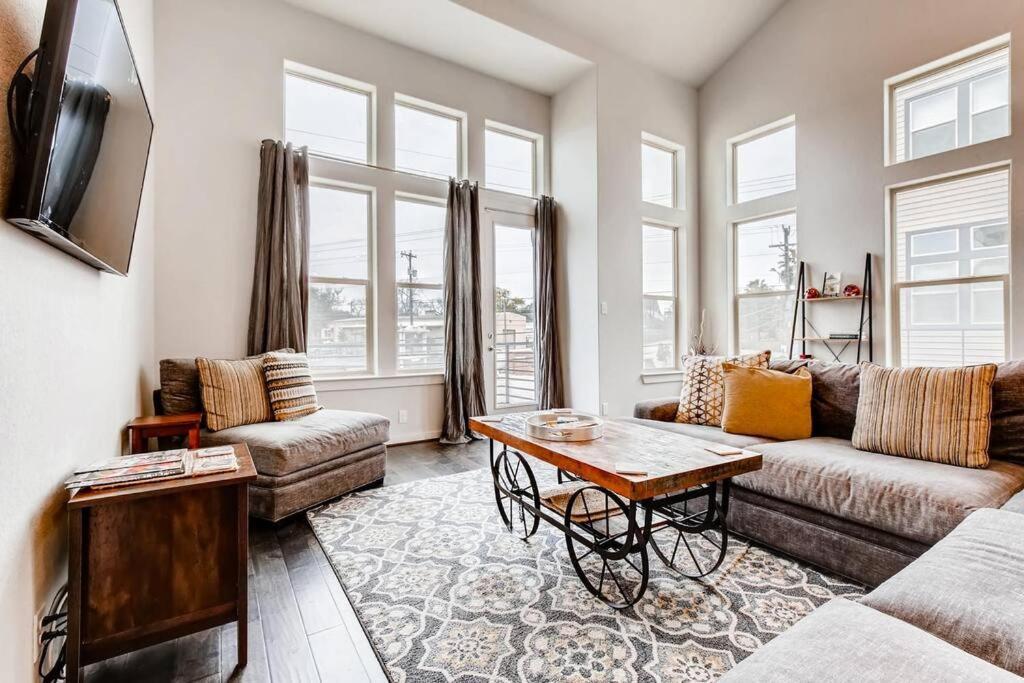 Fam Friendly 5 Bed Home Blocks To Pearl/Riverwalk! Σαν Αντόνιο Εξωτερικό φωτογραφία