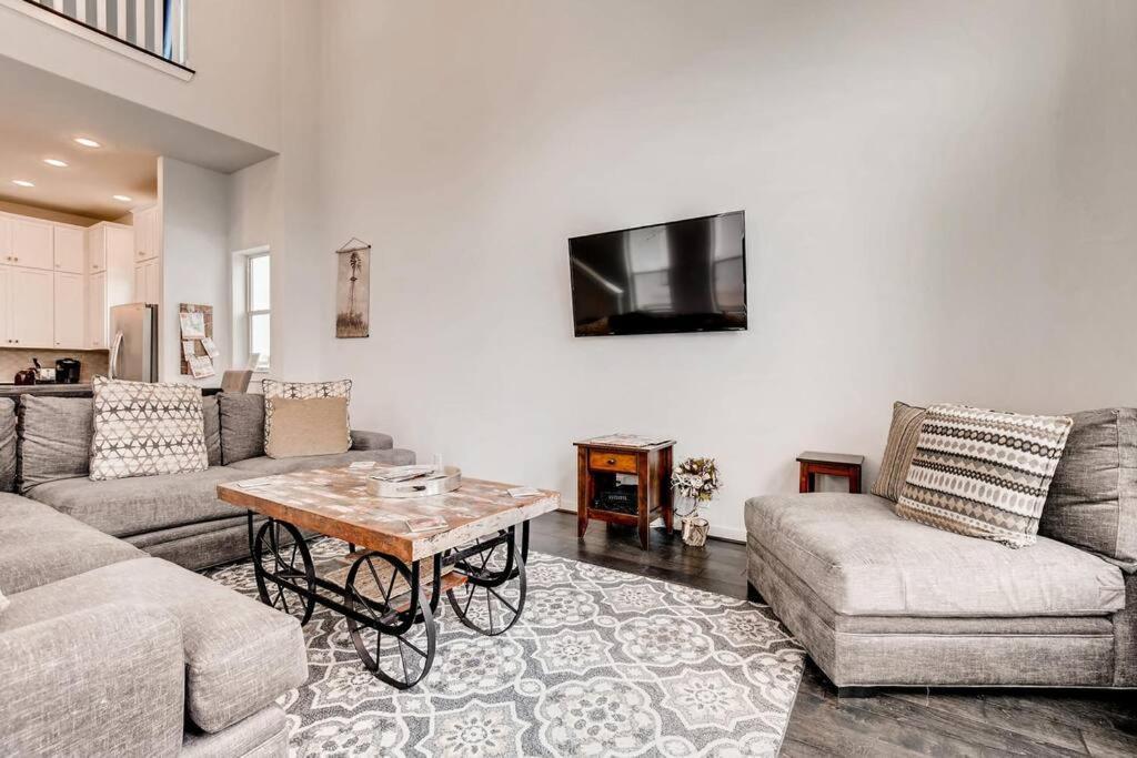 Fam Friendly 5 Bed Home Blocks To Pearl/Riverwalk! Σαν Αντόνιο Εξωτερικό φωτογραφία